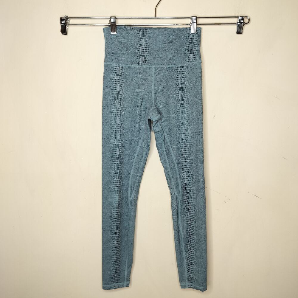 Zyia Active 7/8 Leggings S
Light Teal Print High Waist